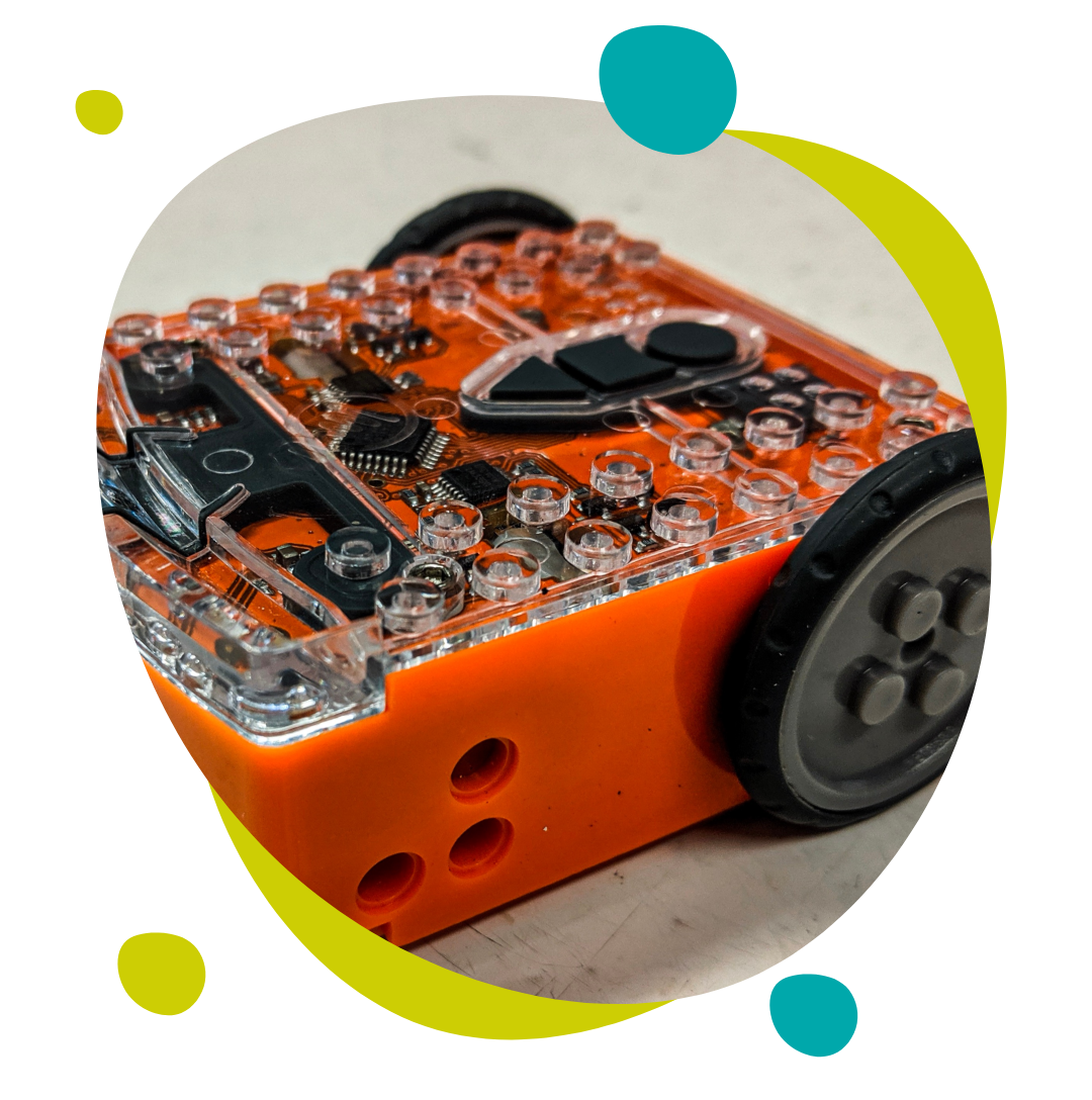 Edison robotics programming lessons from ComputerXplorers